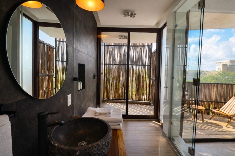 Adora 401, Tulum