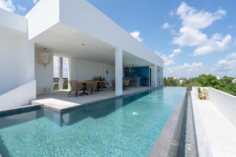 Erena 109, Tulum
