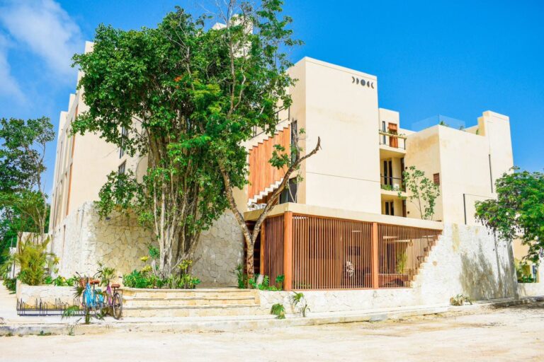 Eterna 401, Tulum
