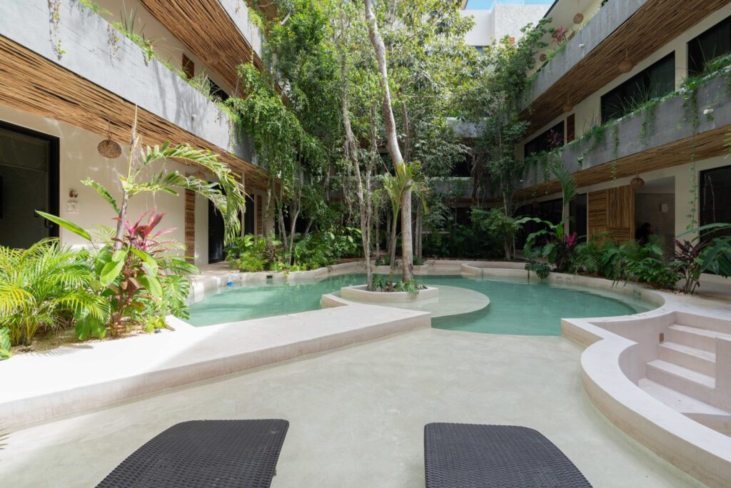 Noil Foresta 21, Tulum